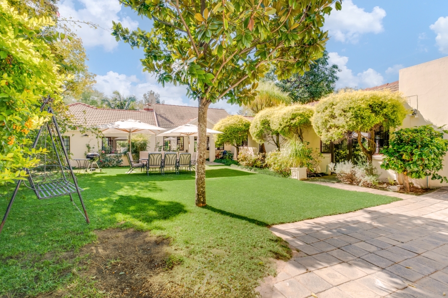 6 Bedroom Property for Sale in Bryanston Gauteng