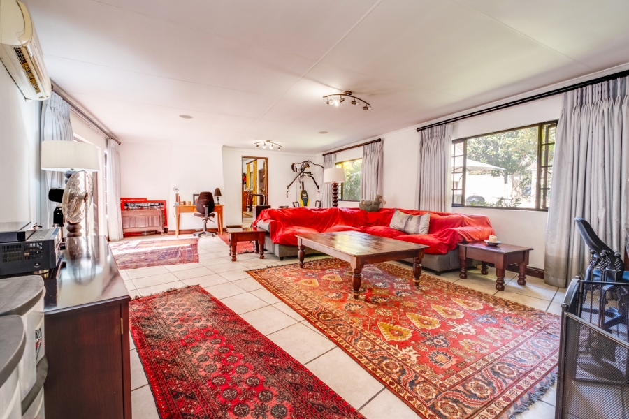 6 Bedroom Property for Sale in Bryanston Gauteng