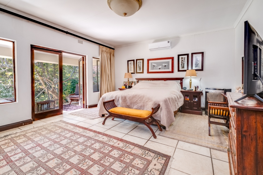 6 Bedroom Property for Sale in Bryanston Gauteng
