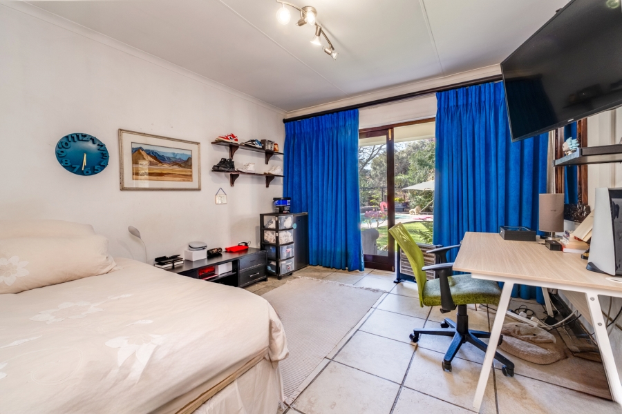 6 Bedroom Property for Sale in Bryanston Gauteng