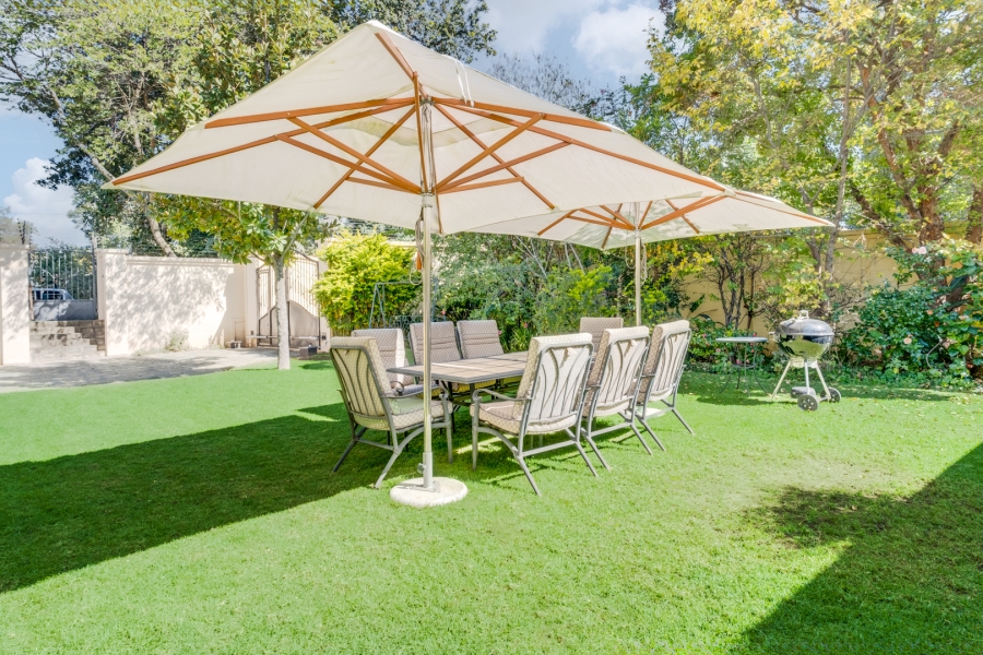 6 Bedroom Property for Sale in Bryanston Gauteng