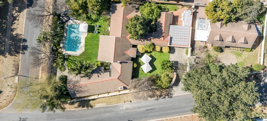 7 Bedroom Property for Sale in Bryanston Gauteng