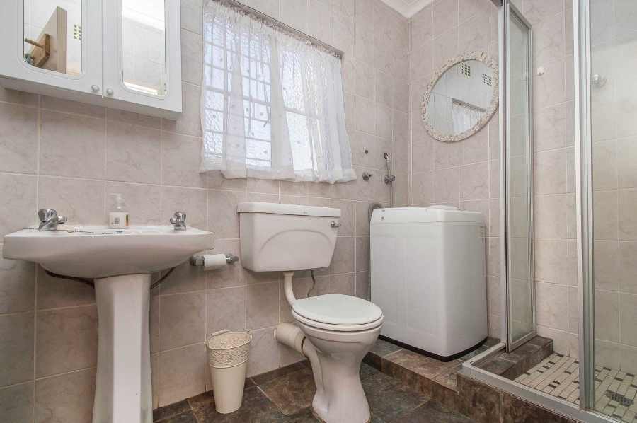 3 Bedroom Property for Sale in Roodekrans Gauteng