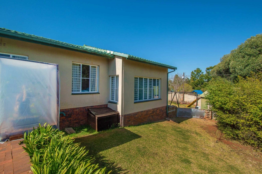 3 Bedroom Property for Sale in Roodekrans Gauteng