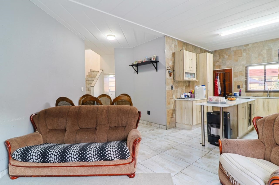 3 Bedroom Property for Sale in Liefde en Vrede Gauteng