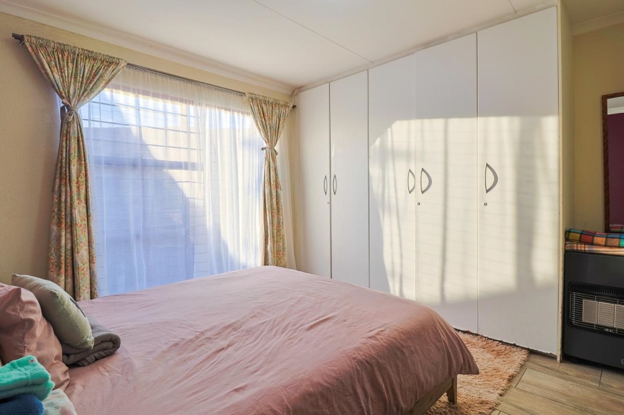 3 Bedroom Property for Sale in Liefde en Vrede Gauteng