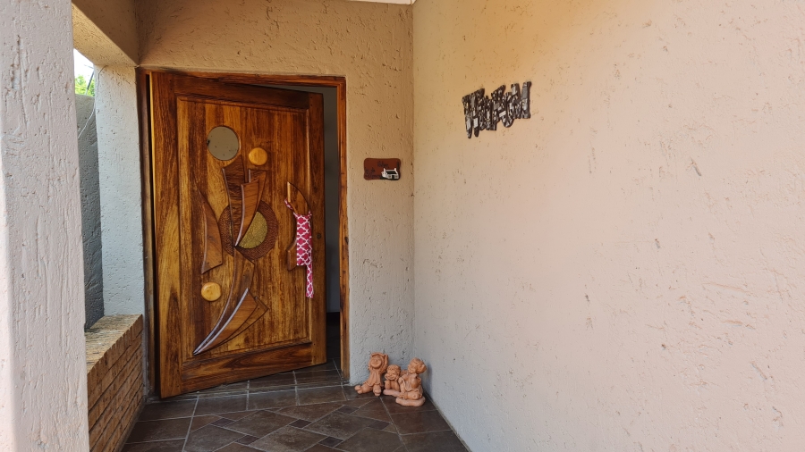 5 Bedroom Property for Sale in Brenthurst Gauteng