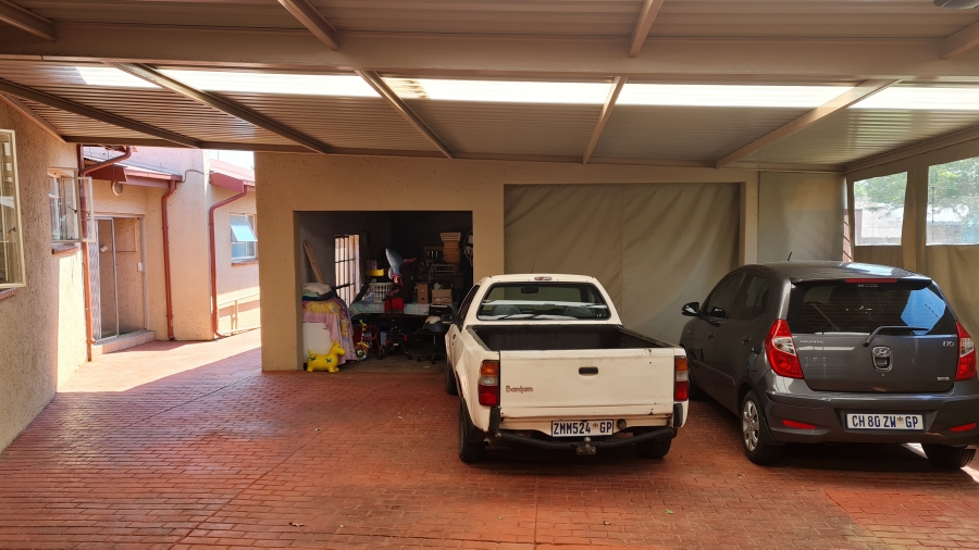 5 Bedroom Property for Sale in Brenthurst Gauteng