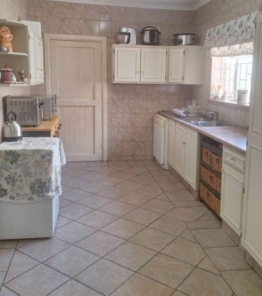 5 Bedroom Property for Sale in Brenthurst Gauteng