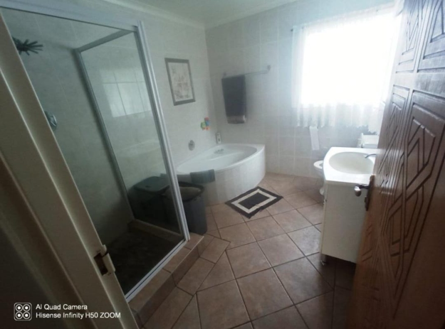 5 Bedroom Property for Sale in Brenthurst Gauteng