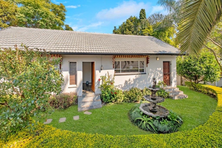 4 Bedroom Property for Sale in Bryanston Gauteng