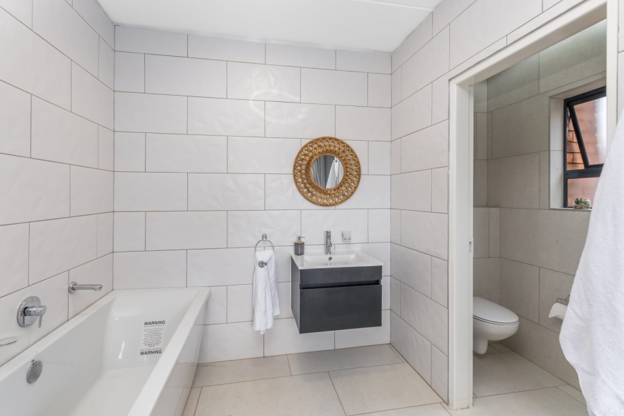 To Let 2 Bedroom Property for Rent in Kensington Gauteng