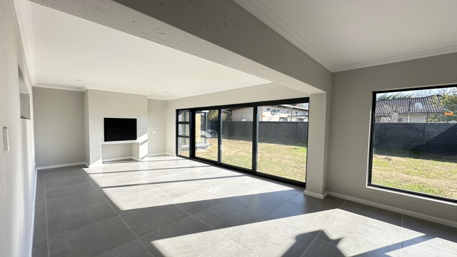 3 Bedroom Property for Sale in Rynfield Gauteng