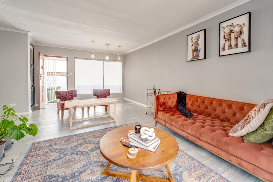 2 Bedroom Property for Sale in Paulshof Gauteng