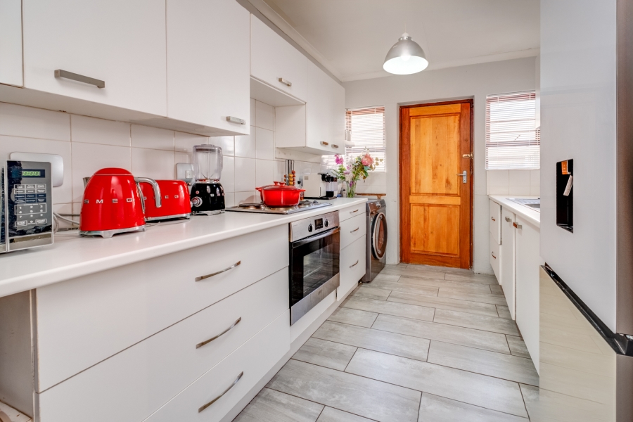 2 Bedroom Property for Sale in Paulshof Gauteng