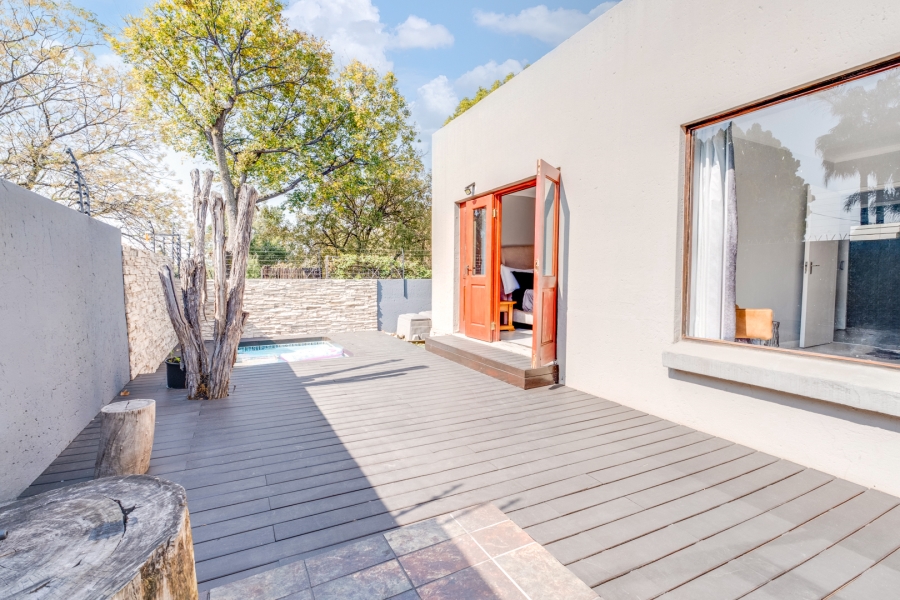 2 Bedroom Property for Sale in Paulshof Gauteng