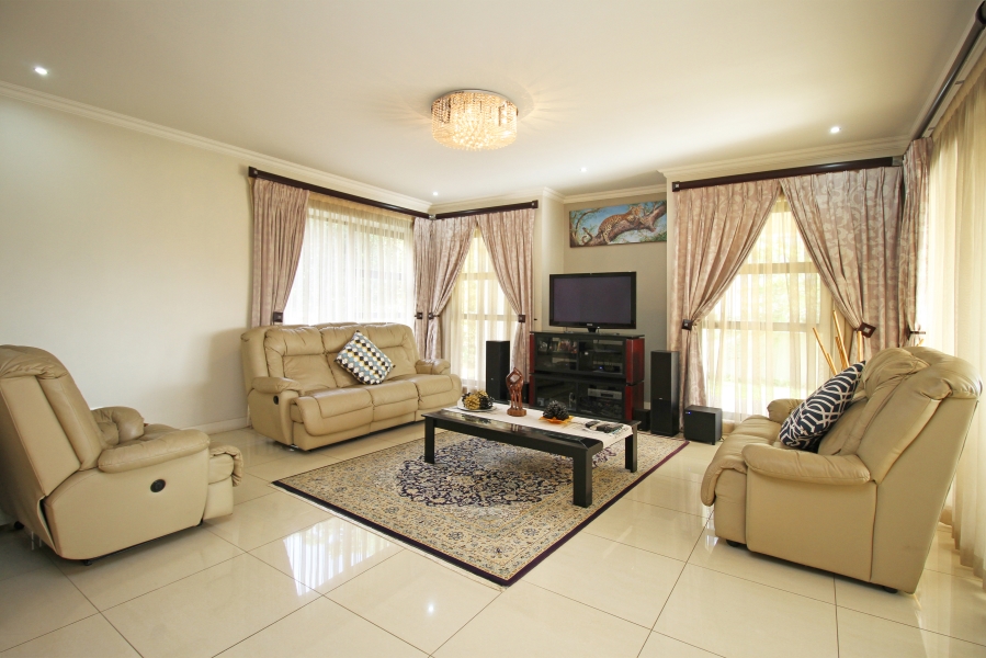 3 Bedroom Property for Sale in Waterfall Country Village Gauteng