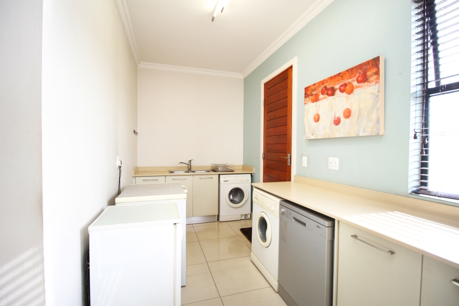 3 Bedroom Property for Sale in Waterfall Country Village Gauteng