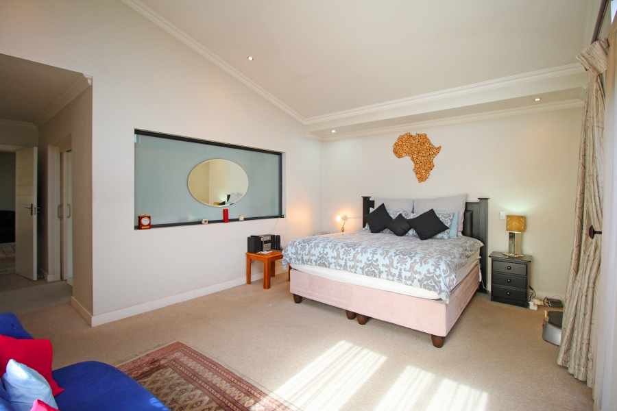 3 Bedroom Property for Sale in Waterfall Country Village Gauteng