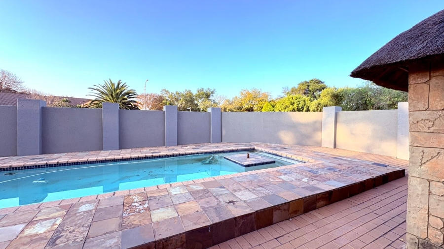 5 Bedroom Property for Sale in Ferryvale Gauteng
