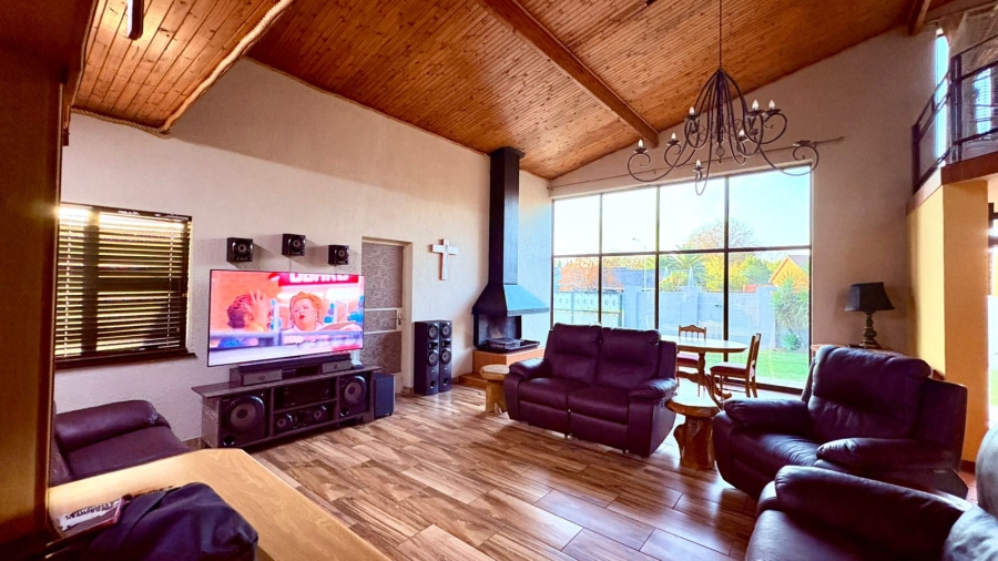 5 Bedroom Property for Sale in Ferryvale Gauteng