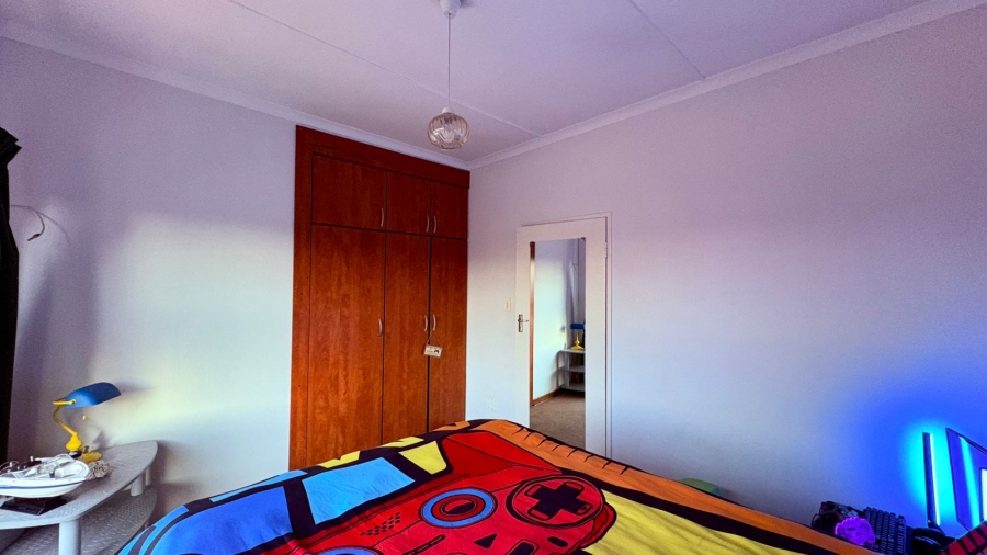 5 Bedroom Property for Sale in Ferryvale Gauteng