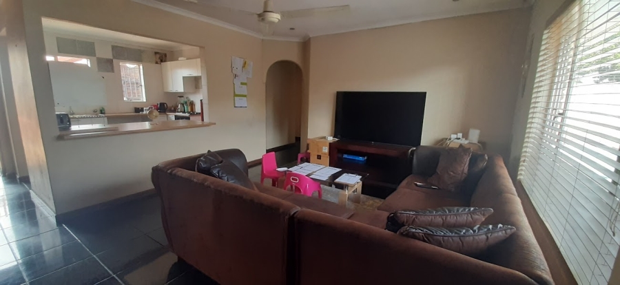 3 Bedroom Property for Sale in Edleen Gauteng