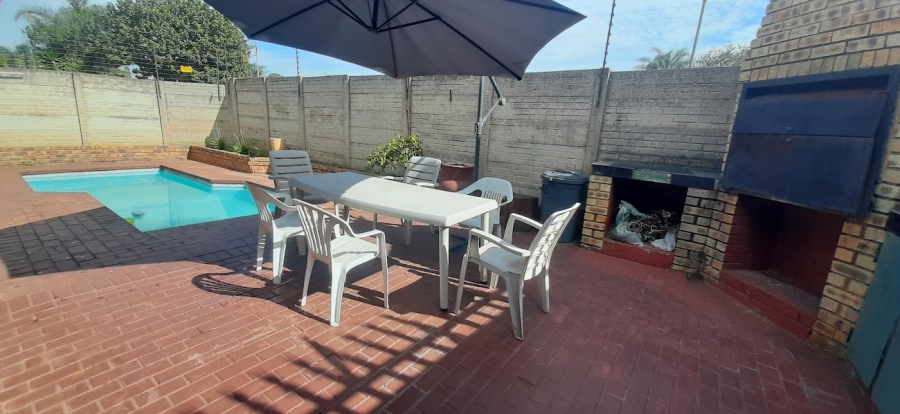 3 Bedroom Property for Sale in Edleen Gauteng