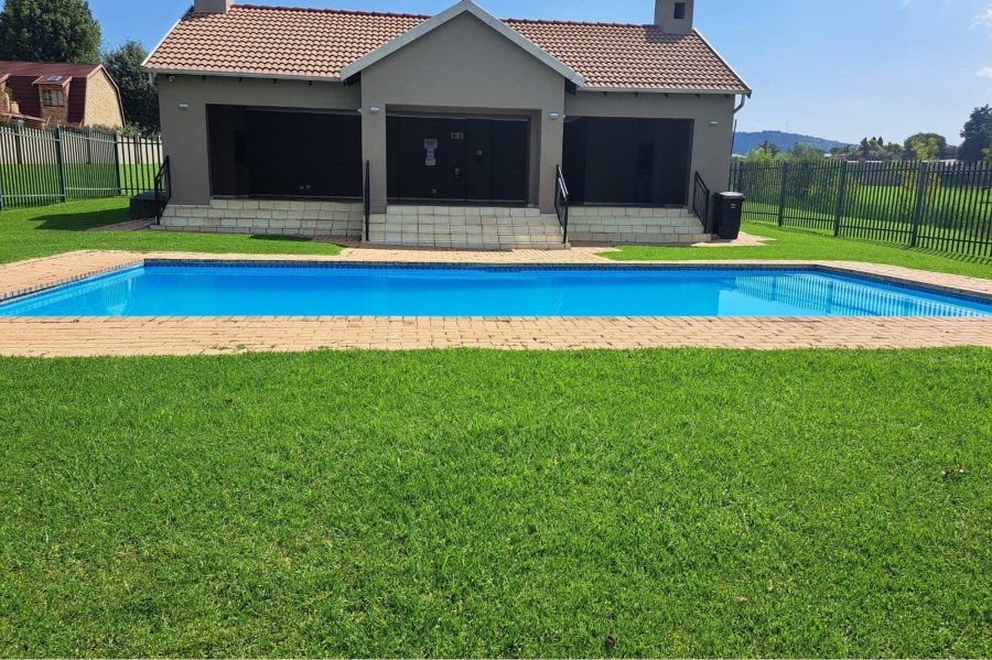 1 Bedroom Property for Sale in Willowbrook Gauteng