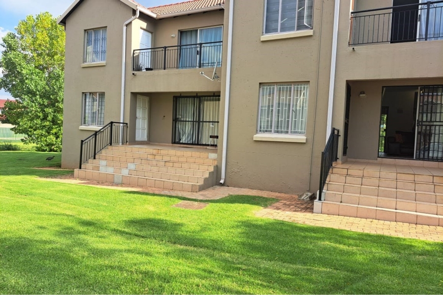 1 Bedroom Property for Sale in Willowbrook Gauteng