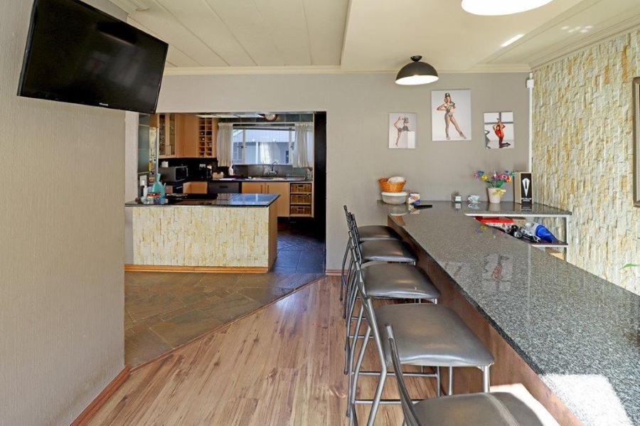 3 Bedroom Property for Sale in Marais Steyn Park Gauteng