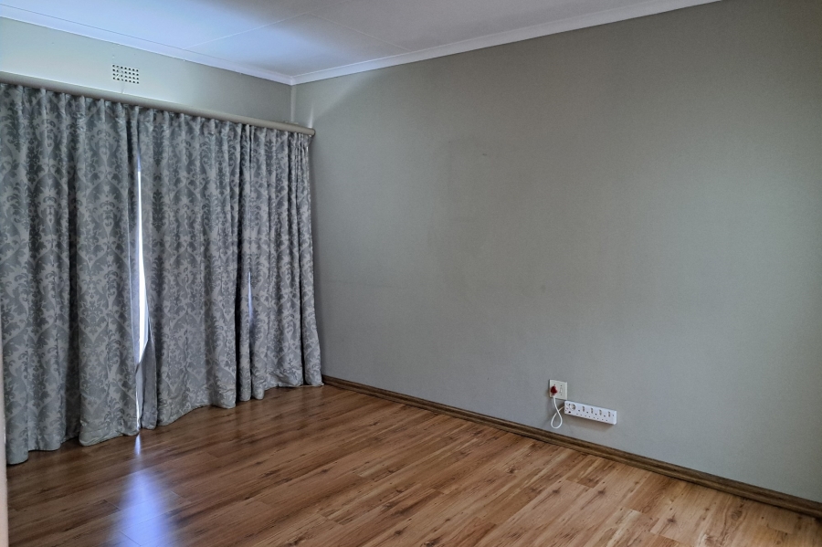 4 Bedroom Property for Sale in Witfield Gauteng