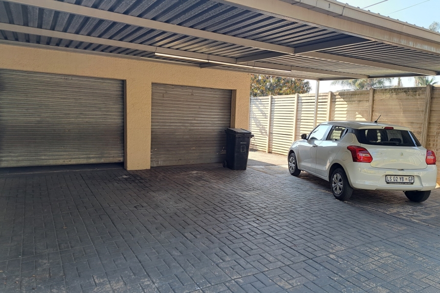 4 Bedroom Property for Sale in Witfield Gauteng