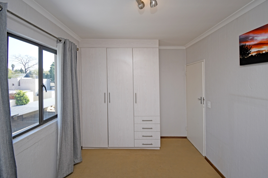 To Let 2 Bedroom Property for Rent in Morningside Gauteng