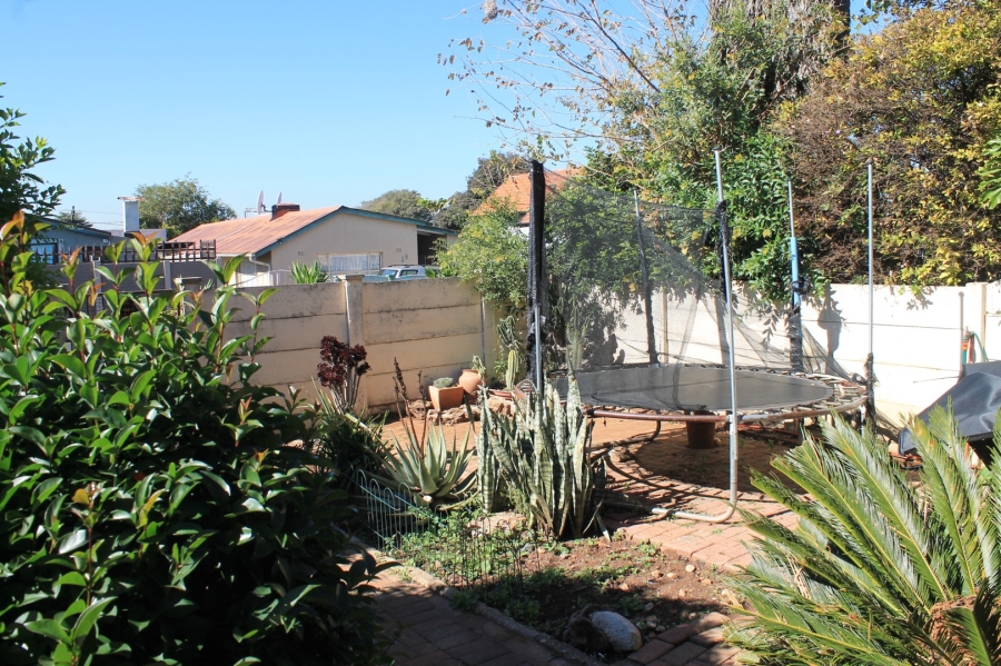 4 Bedroom Property for Sale in Sophiatown Gauteng