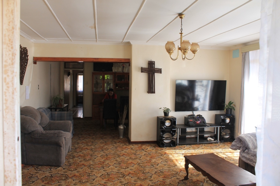 4 Bedroom Property for Sale in Sophiatown Gauteng