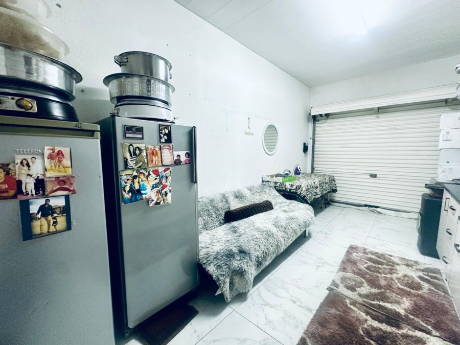 3 Bedroom Property for Sale in Brackendowns Gauteng