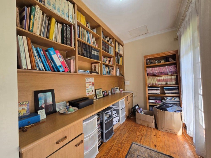 4 Bedroom Property for Sale in Glenvista Gauteng