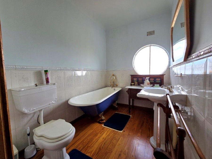 4 Bedroom Property for Sale in Glenvista Gauteng