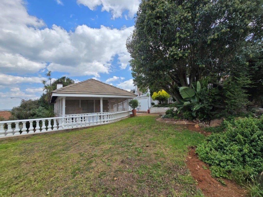 4 Bedroom Property for Sale in Glenvista Gauteng