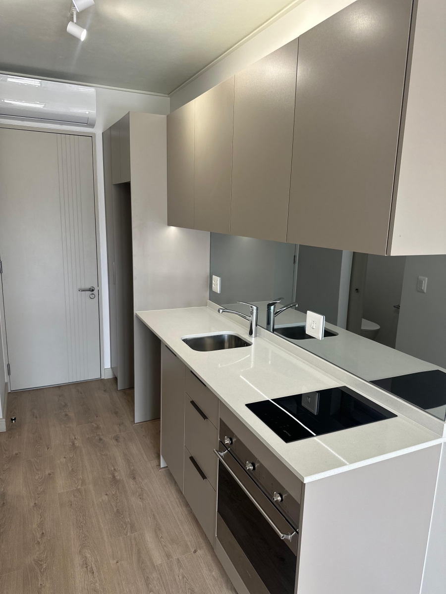 To Let 1 Bedroom Property for Rent in Rosebank Gauteng