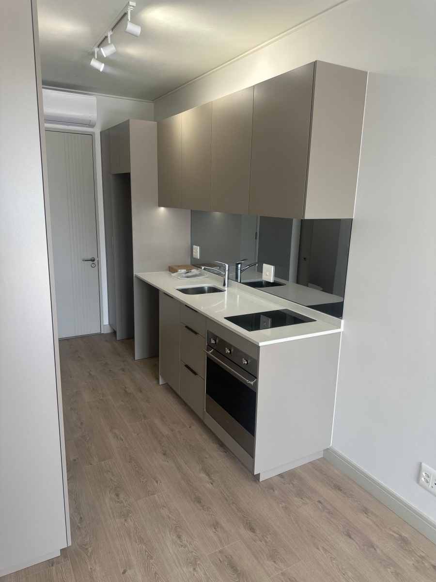 To Let 1 Bedroom Property for Rent in Rosebank Gauteng