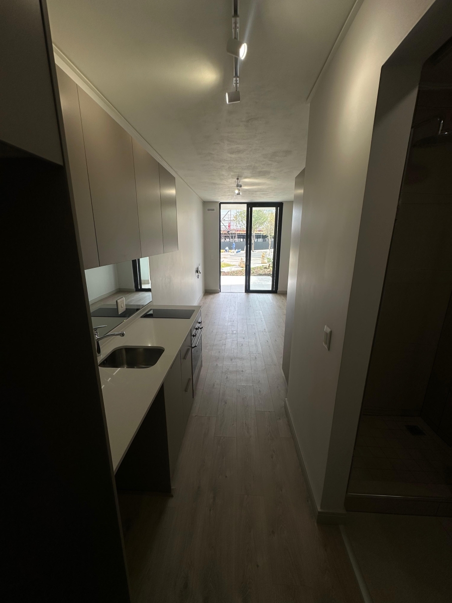 To Let 1 Bedroom Property for Rent in Rosebank Gauteng