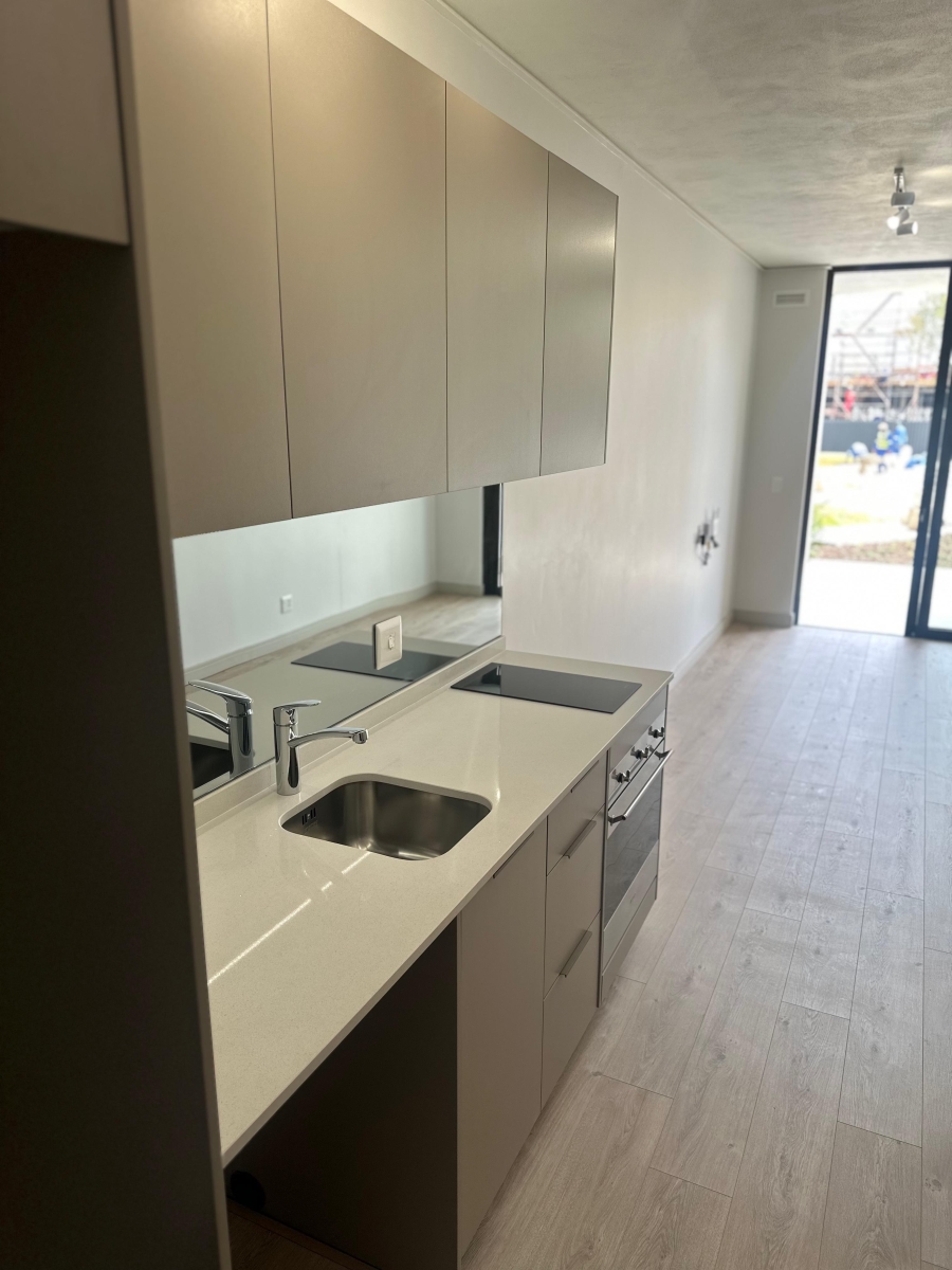 To Let 1 Bedroom Property for Rent in Rosebank Gauteng