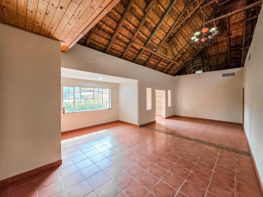7 Bedroom Property for Sale in Rietfontein Gauteng