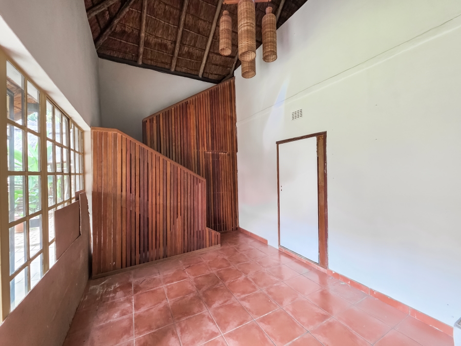 7 Bedroom Property for Sale in Rietfontein Gauteng