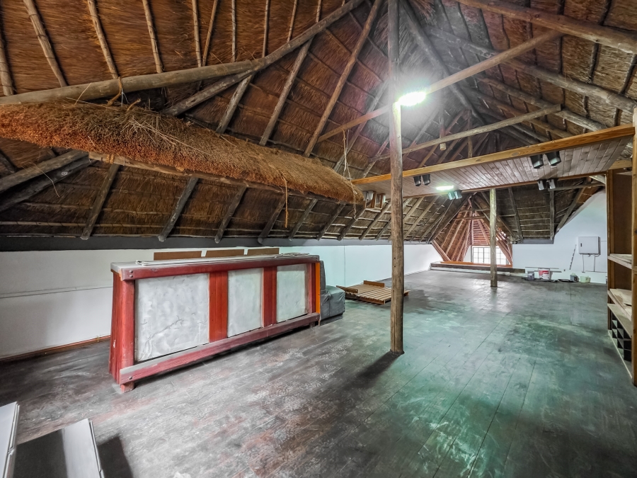7 Bedroom Property for Sale in Rietfontein Gauteng