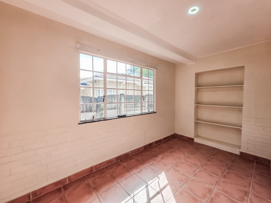 7 Bedroom Property for Sale in Rietfontein Gauteng