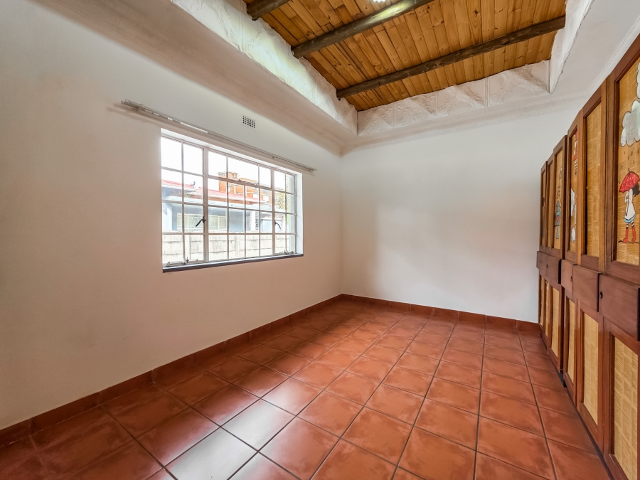7 Bedroom Property for Sale in Rietfontein Gauteng
