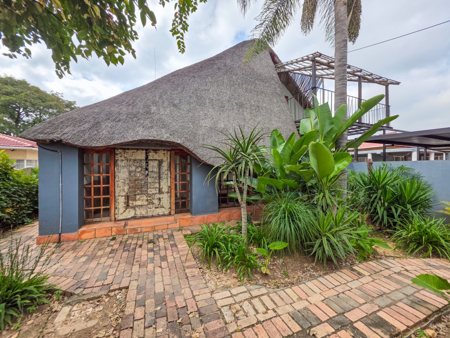 7 Bedroom Property for Sale in Rietfontein Gauteng